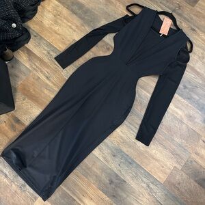 Elegant Black Cut-Out Long Sleeve Dress